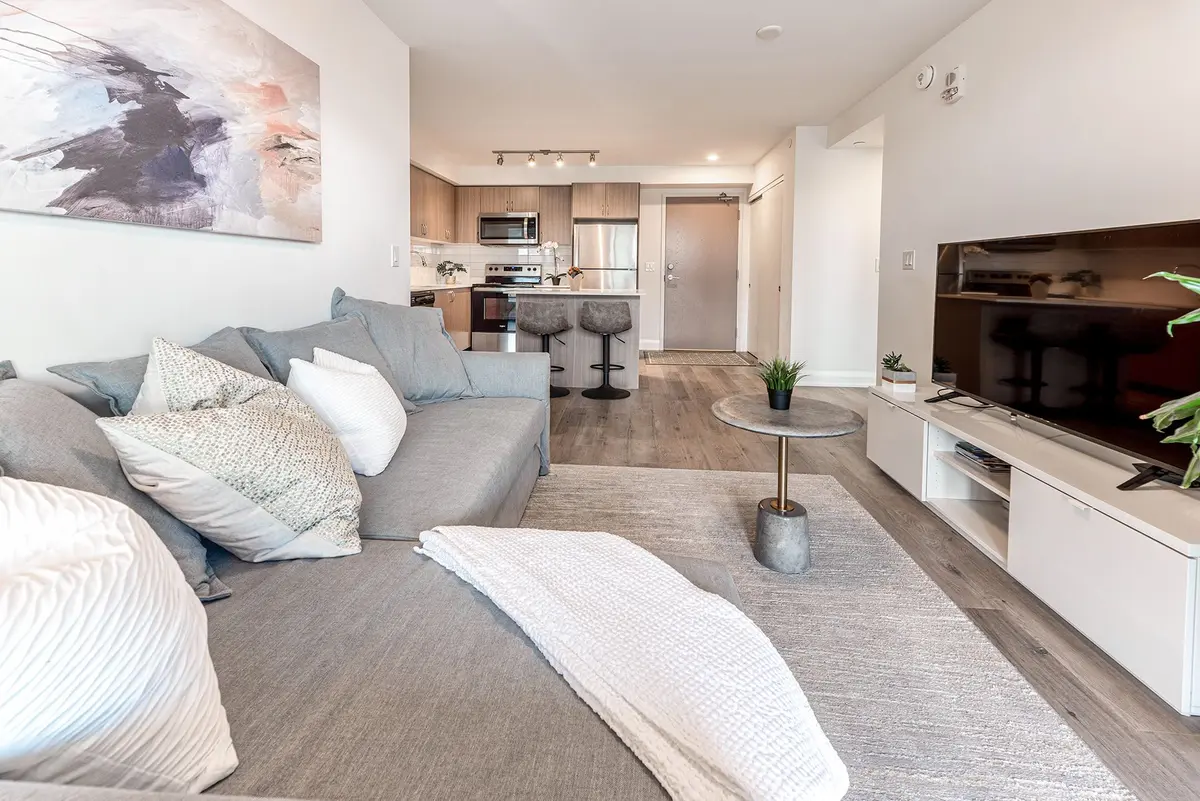 58 Lakeside TER #908, Barrie, ON L4M 0L5