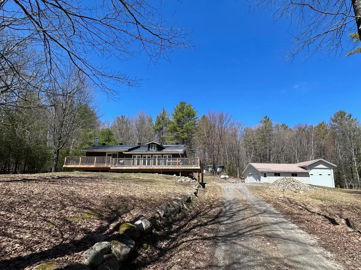 1183 Echo Lake RD, Lake Of Bays, ON P0B 1A0