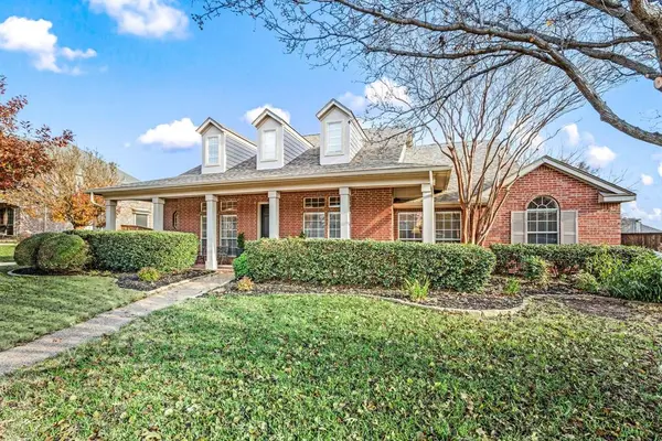 12316 Silver Maple Drive, Fort Worth, TX 76244