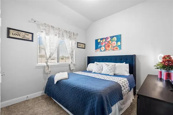 6017 Mango Drive, Sanger, TX 76266