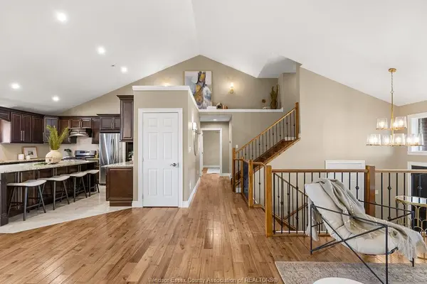 379 PIROLI Crescent, Lakeshore, ON N8L 0R7