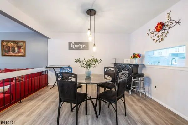 25 Chelsea Way, Bridgewater Twp., NJ 08807