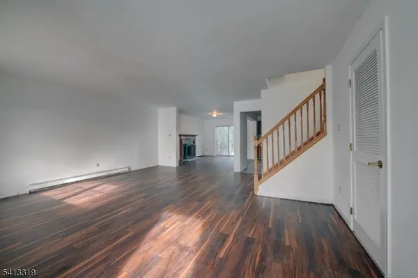 74 Camp Ln, Fairfield Twp., NJ 07004