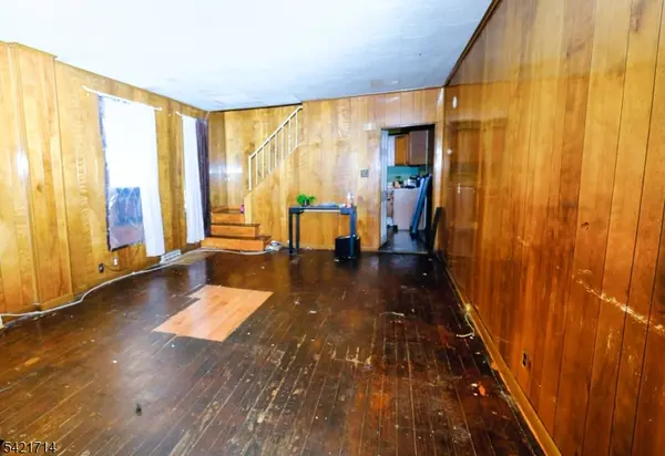 18 Dexter St, Trenton City, NJ 08638