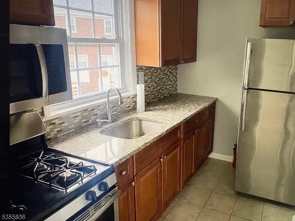 293B Elmwood Ave, Maplewood Twp., NJ 07040