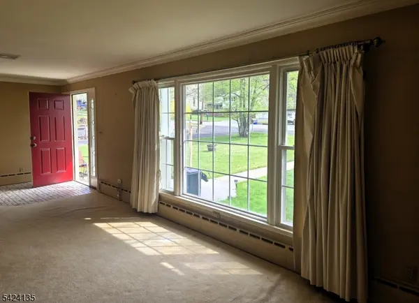 35 Bogert Rd, Montville Twp., NJ 07058