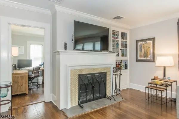 34 Oakwood Ave, Montclair Twp., NJ 07043