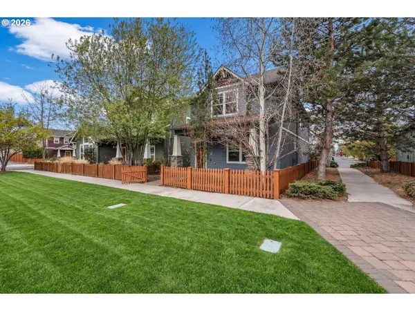 21248 LILY WAY, Bend, OR 97702