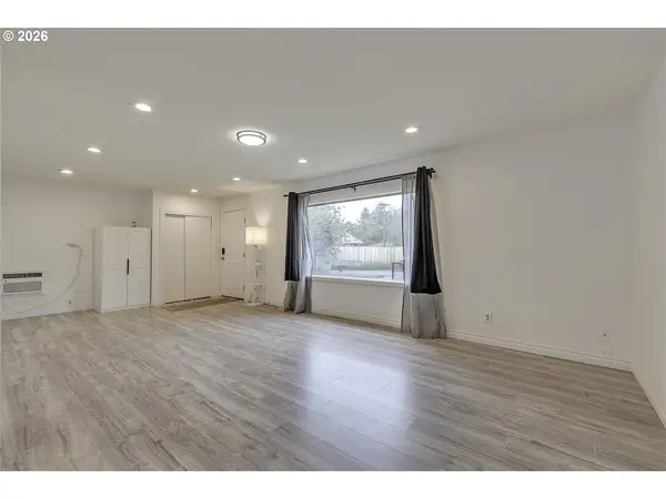 11820 SW TIEDEMAN AVE, Portland, OR 97223