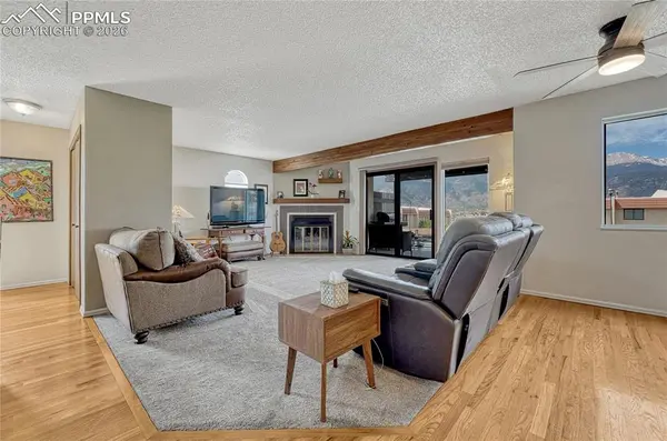 918 Fontmore RD #A, Colorado Springs, CO 80904