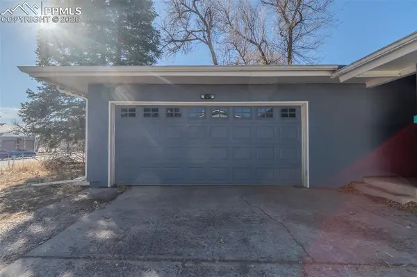 816 S Circle DR, Colorado Springs, CO 80910