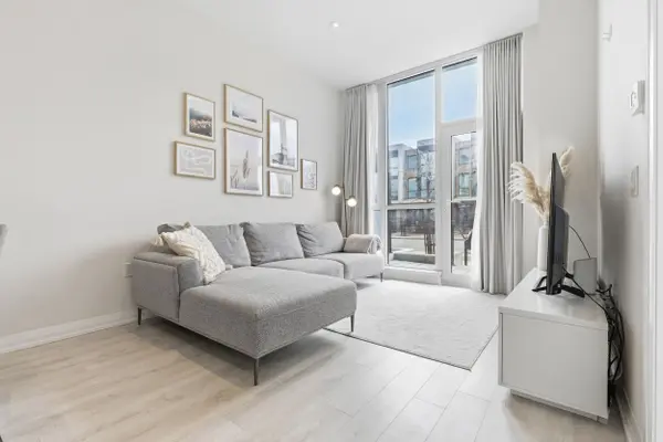 65 Watergarden DR #A5, Mississauga, ON L5R 0G9