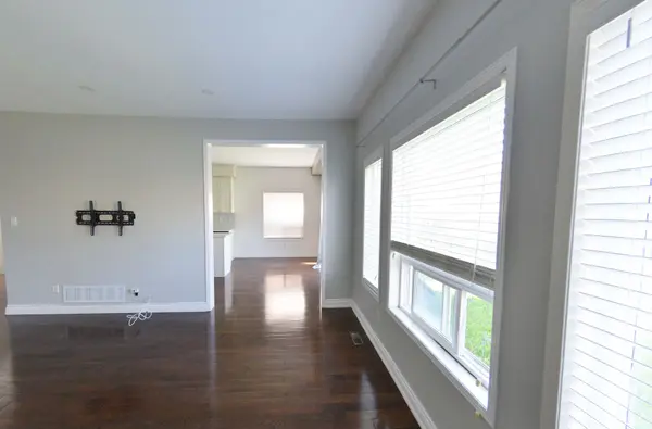 977 Kennedy CIR N, Milton, ON L9T 0C6