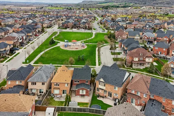 495 Grant WAY, Milton, ON L9T 0V2