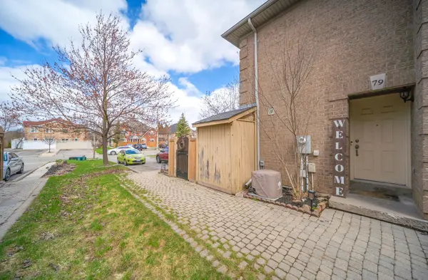 79 Pressed Brick DR, Brampton, ON L6V 4K5