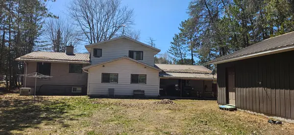 33698 Highway 17 HWY W, Deep River, ON K0J 1P0