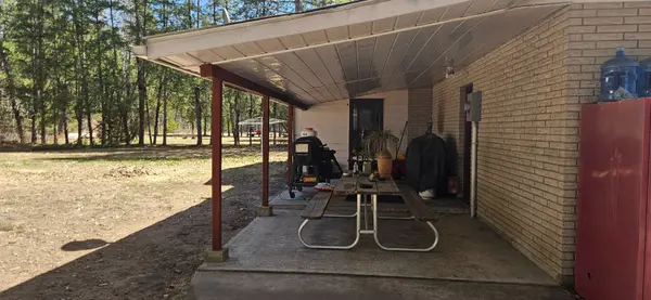 33698 Highway 17 HWY W, Deep River, ON K0J 1P0