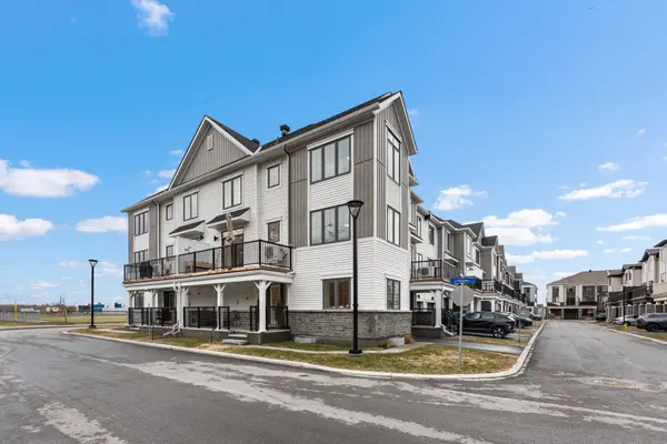 720 Hydrus Private, Barrhaven, ON K2J 7B2