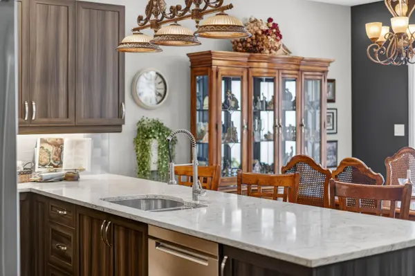 32 Curtis ST, Prince Edward County, ON K0K 2T0