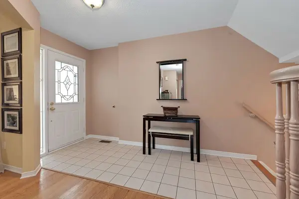 6569 Tooney DR, Orleans - Convent Glen And Area, ON K1C 6G3