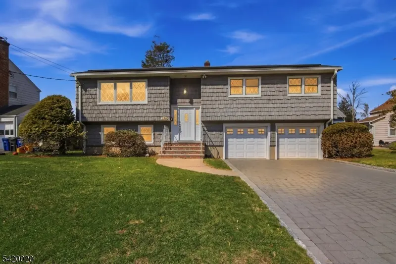 240 Ridge Rd, Cedar Grove Twp., NJ 07009