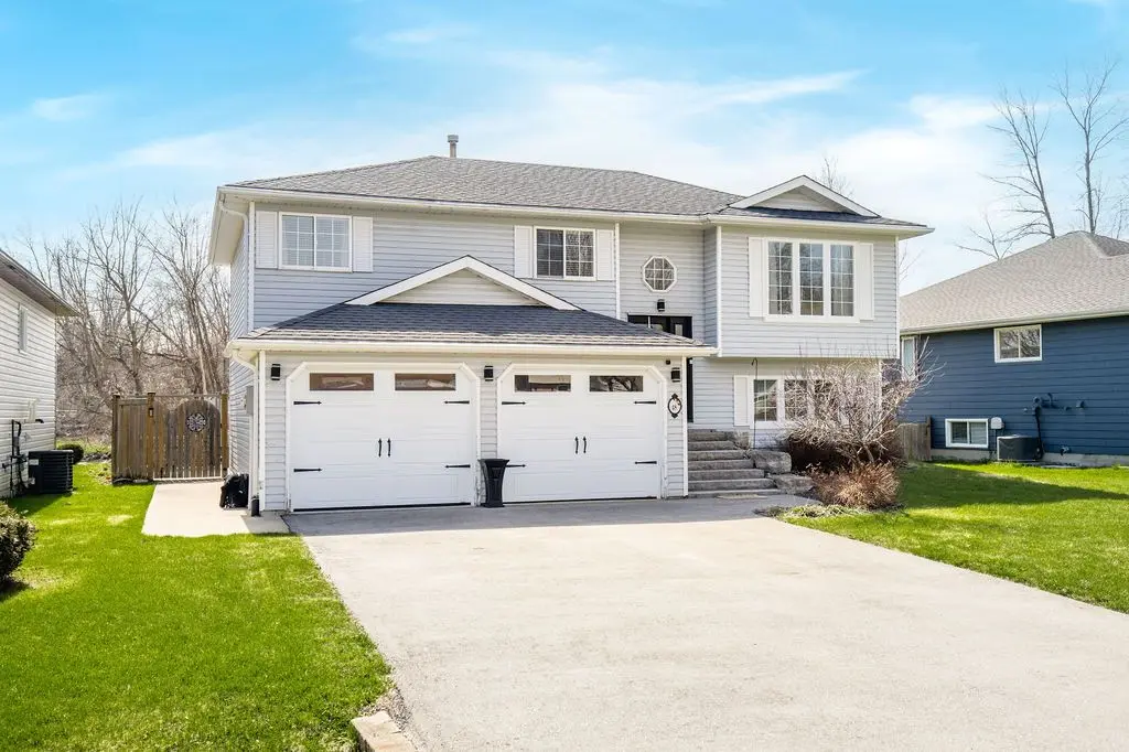 48 John ST, Severn, ON L0K 1E0