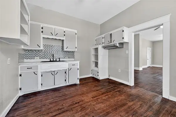 110 E Munson Street, Denison, TX 75021