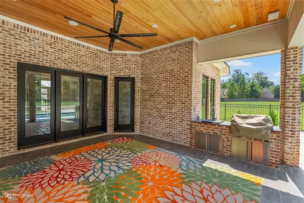 343 Crossfield Court, Shreveport, LA 71106