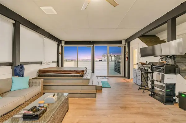 5710 La Vista Drive, Dallas, TX 75206