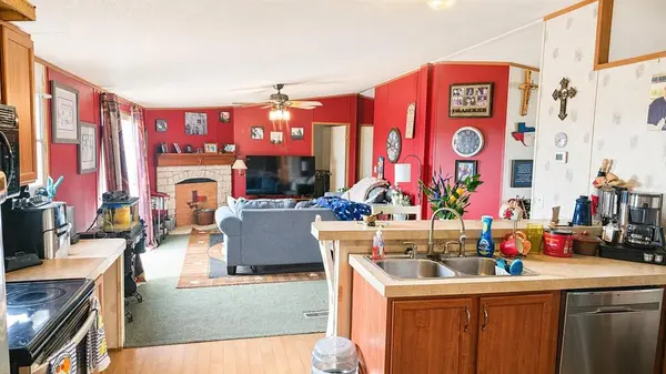 9217 Montana Street, Joshua, TX 76058