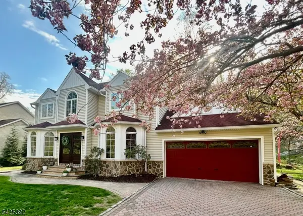 157 W Glen Rd, Denville Twp., NJ 07834