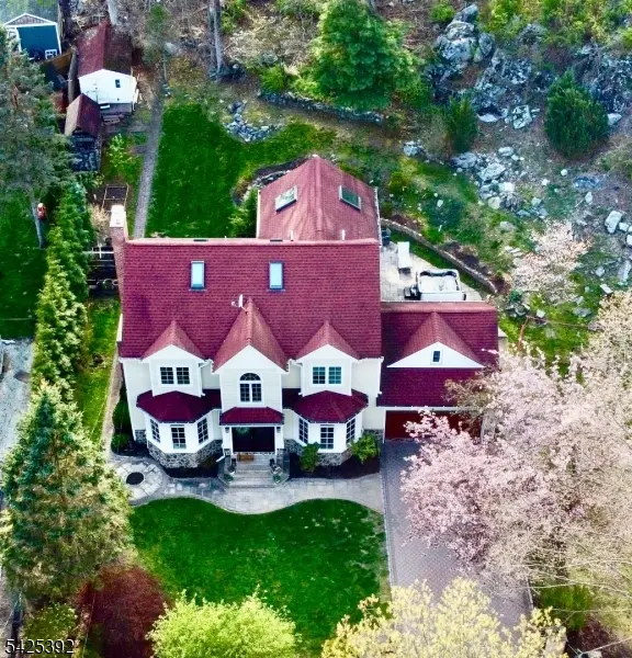 157 W Glen Rd, Denville Twp., NJ 07834