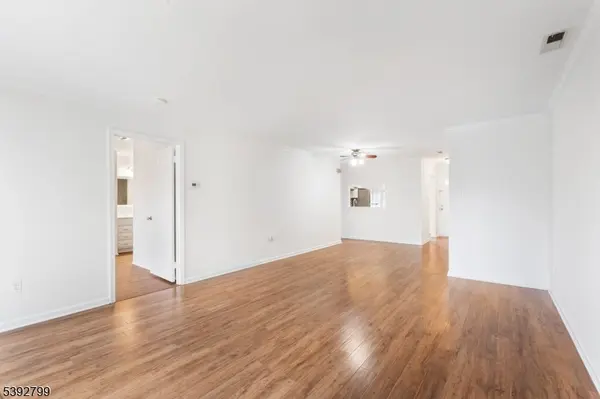 41 Oswestry Way, Franklin Twp., NJ 08873