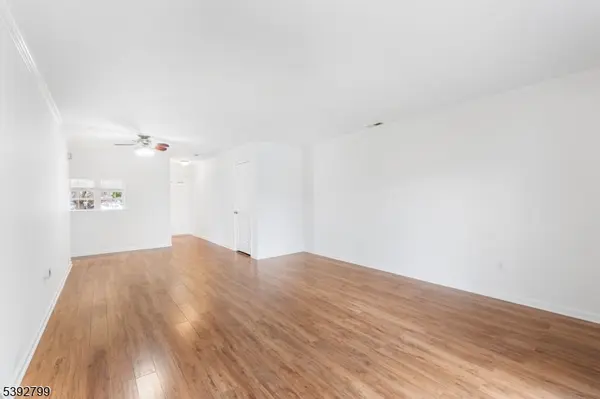 41 Oswestry Way, Franklin Twp., NJ 08873