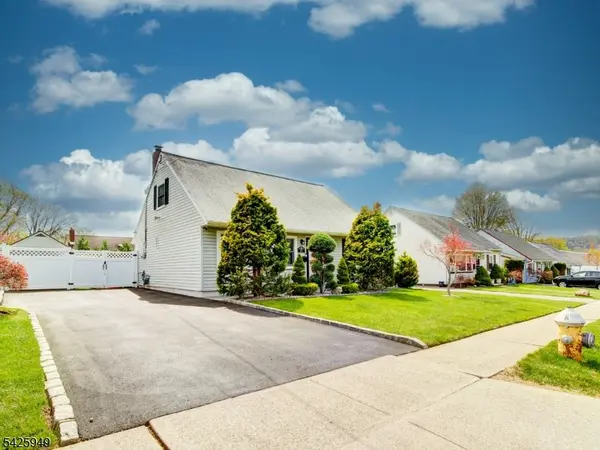 23 Clara Pl, Cedar Grove Twp., NJ 07009