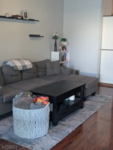 13 Oak St, Rockaway Boro, NJ 07866