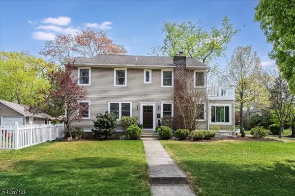 107 Main St, Glen Rock Boro, NJ 07452