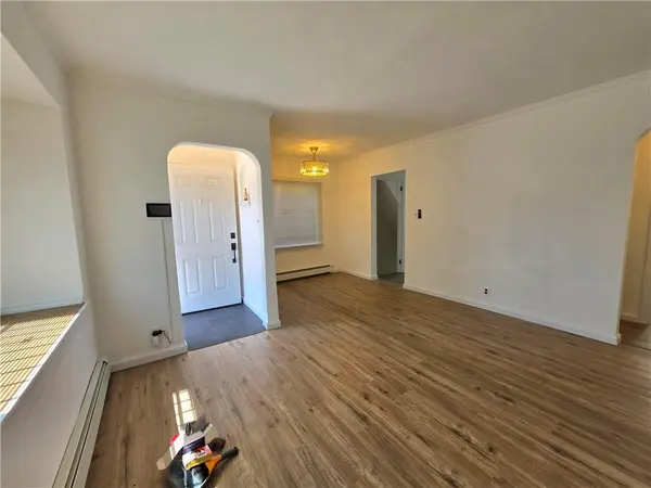 221-01 120th AVE, Cambria Heights, NY 11411