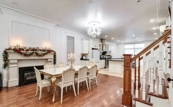 61 Brunswick AVE, Toronto C01, ON M5S 2L8