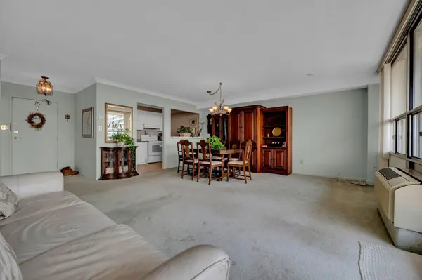 55 William ST E #1103, Oshawa, ON L1G 7C9