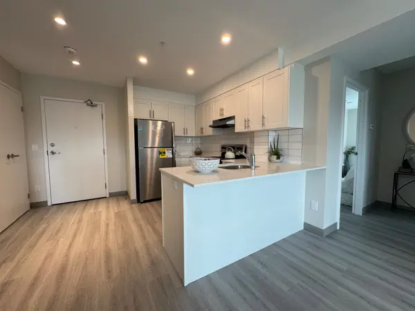 1015 Innisfil Beach RD #514, Innisfil, ON L9S 1T3