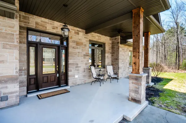 291 8 Concession E, Tiny, ON L0L 2J0