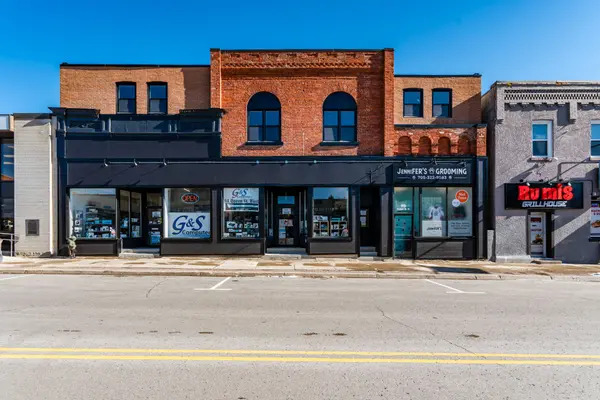 9 Queen ST W, Springwater, ON L0L 1P0