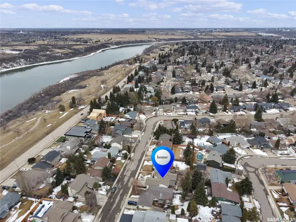 226 Candle CRESCENT, Saskatoon, SK S7K 5A4