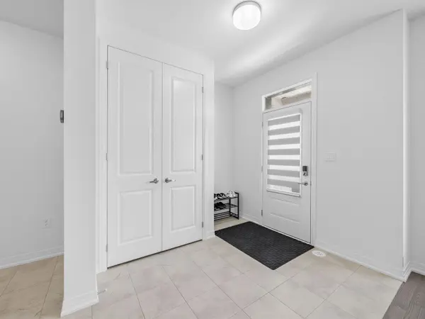 96 coolhurst AVE, Brampton, ON L7A 5L9