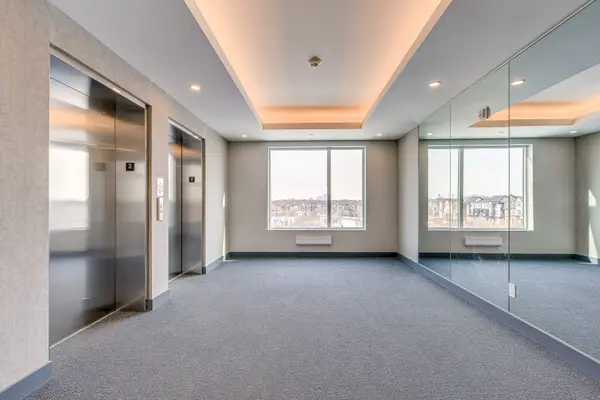 3265 Carding Mill TRL #319, Oakville, ON L6M 5P7