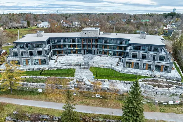 99 Louisa ST #307, Kawartha Lakes, ON K0M 1N0