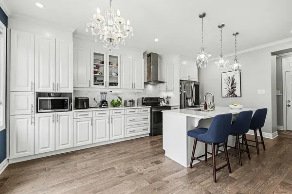 133 Mandalay ST, Orleans - Cumberland And Area, ON K4A 1A6