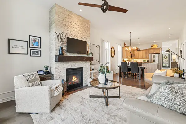 135 Oxford ST W, North Grenville, ON K0G 1J0