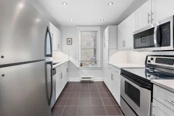 460 Wellington ST #304, London East, ON N6A 3P8